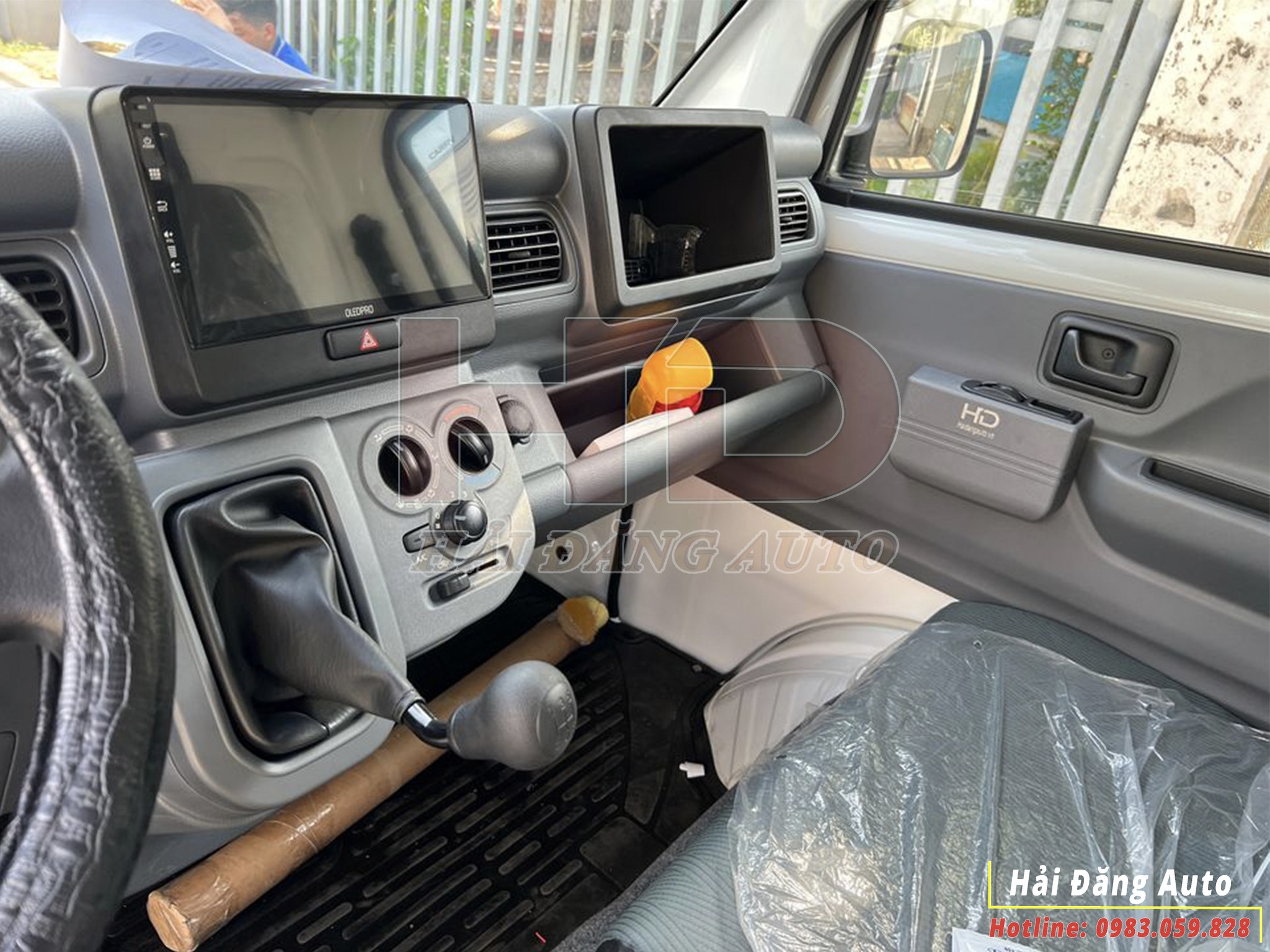 Lắp kính điện cho xe tải Suzuki Carry Pro New ở Đồng Nai