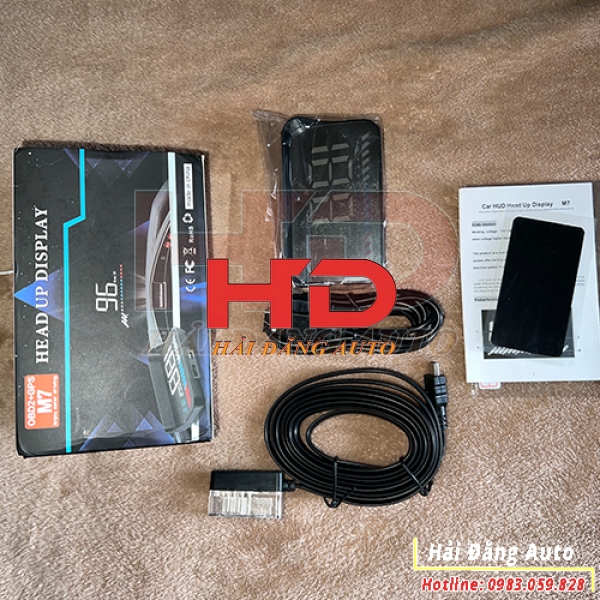 HIỂN THỊ TỐC ĐỘ TRÊN KÍNH LÁI HUD M7